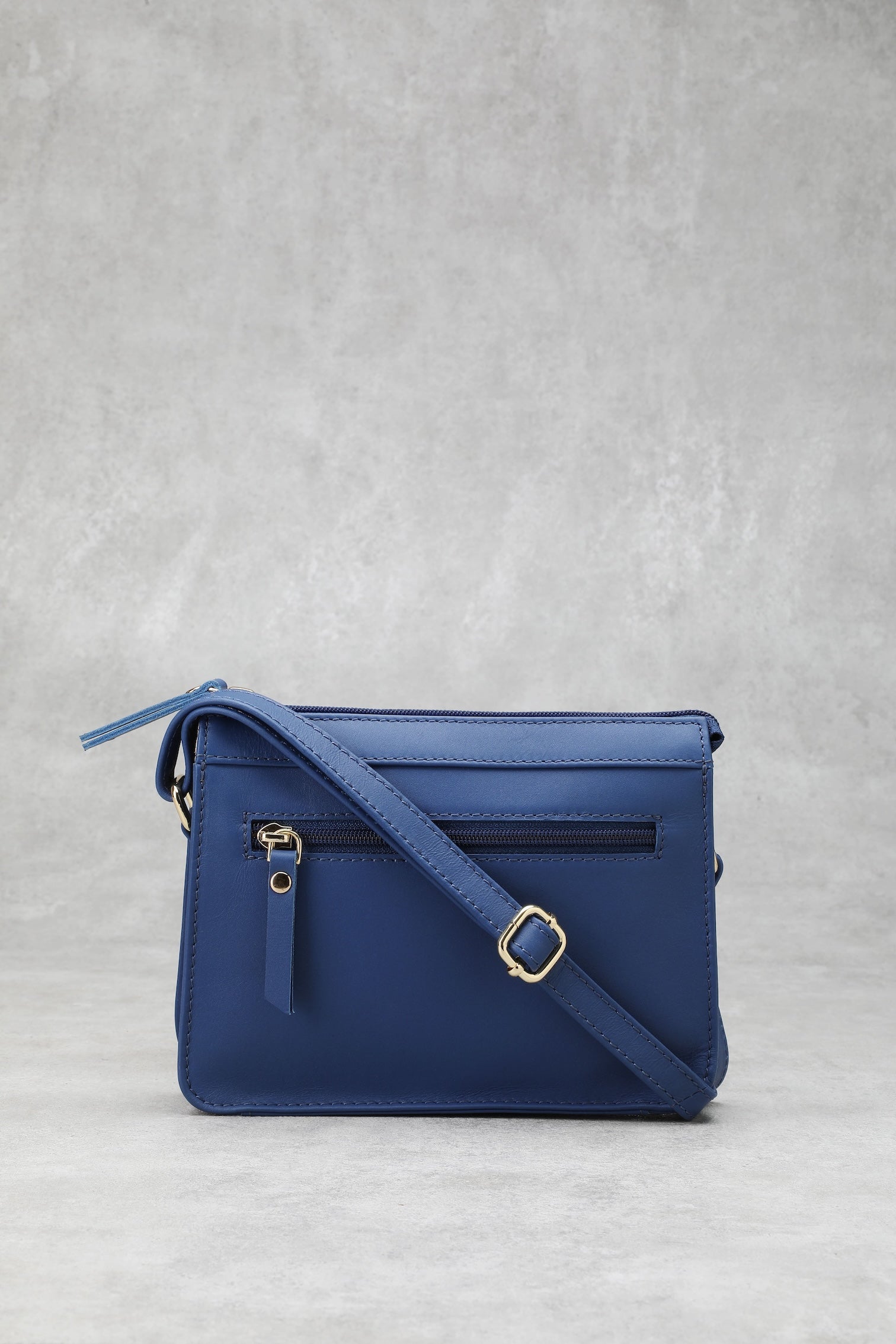 Pouchie Leather Purse